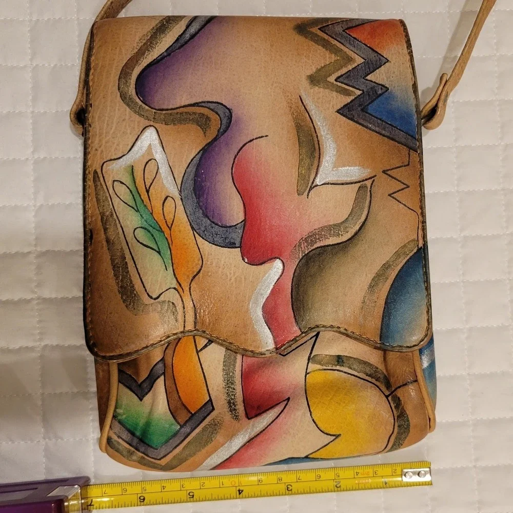 VTG Unique Hand Painted Abstract Art Leather Crossbody Purse Tan‎ Strap 70s 80s
